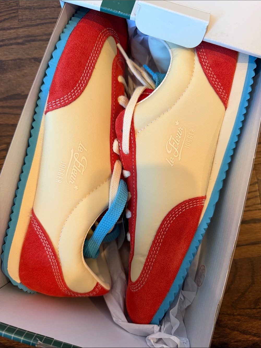 NEW!Golf Le Fleur Converse Cream & Red Retro Jogger Sneakers. Unisex.